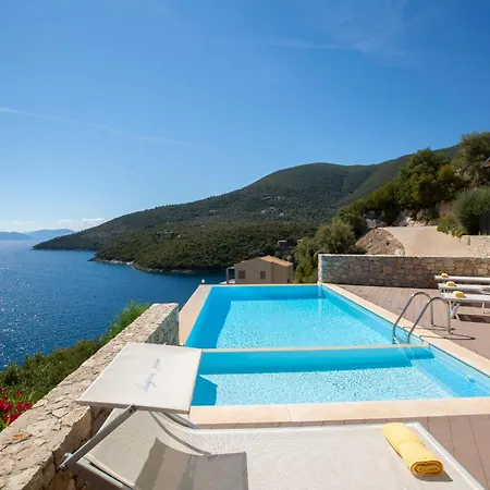 Kastos - Stylish Luxury With Direct Sea Access *