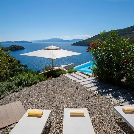 Villa Kastos - Stylish Luxury With Direct Sea Access Syvota