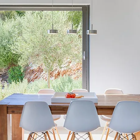 Kastos - Stylish Luxury With Direct Sea Access Villa