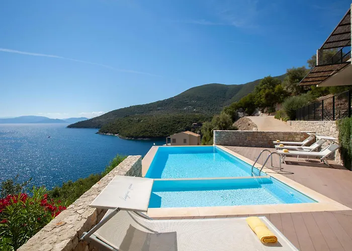 Kastos - Stylish Luxury With Direct Sea Access *